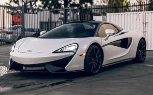 Mclaren 570S Coupe by Impressive Wrap